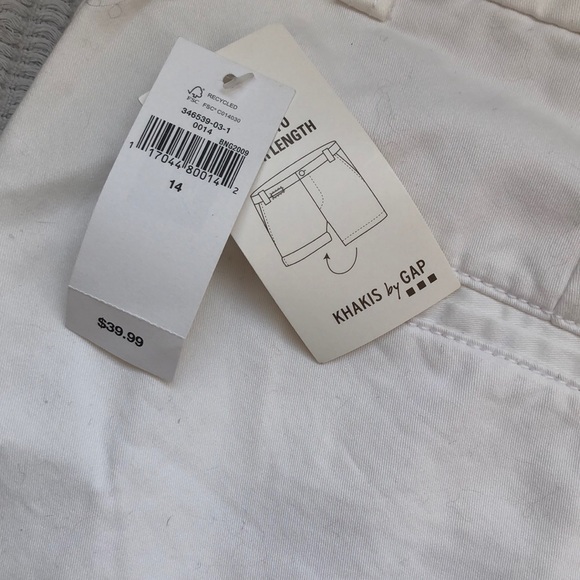 Gap white shorts - Picture 6 of 8